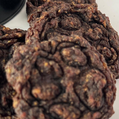 Close-up of the paw print pressed by hand into a Beef & Blueberry Bite